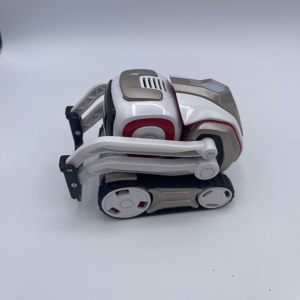 Anki Cozmo Robot Toy With Cubes And Charger New 500mah Battery Read - Picture 6 of 10